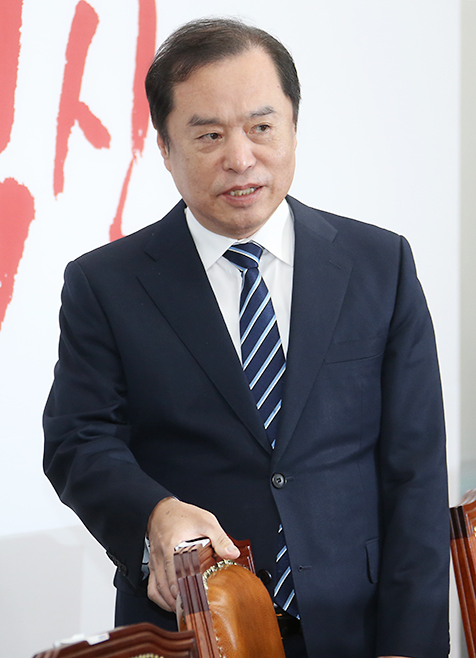 제목 노출 영역입니다 이미지