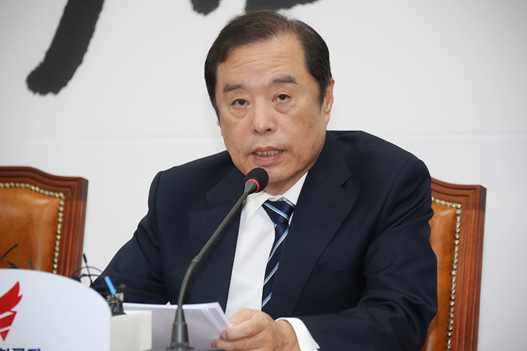 제목 노출 영역입니다 이미지