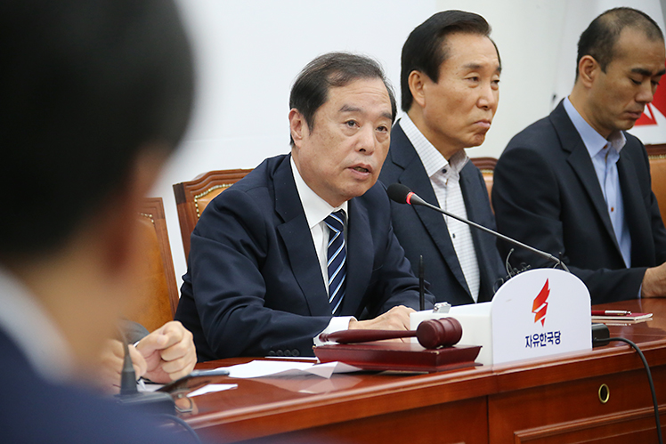 제목 노출 영역입니다 이미지