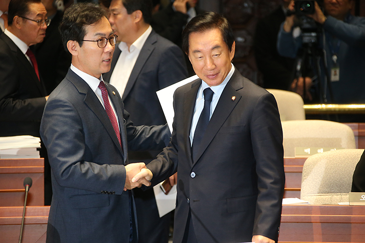제목 노출 영역입니다 이미지