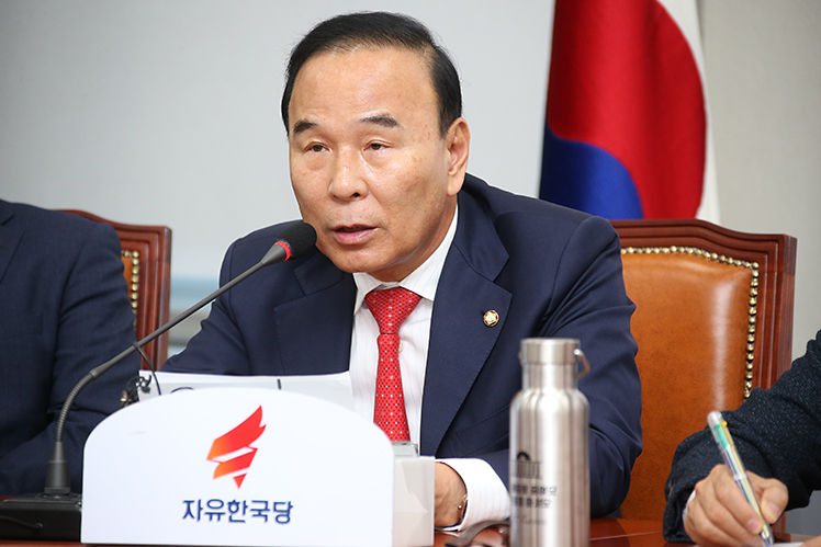 제목 노출 영역입니다 이미지