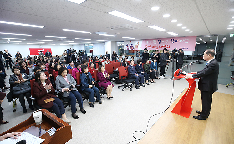 제목 노출 영역입니다 이미지