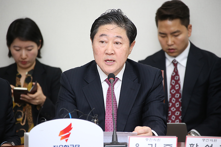 제목 노출 영역입니다 이미지