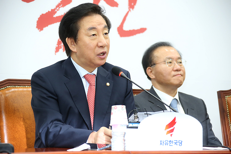 제목 노출 영역입니다 이미지