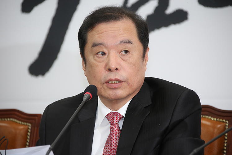 제목 노출 영역입니다 이미지