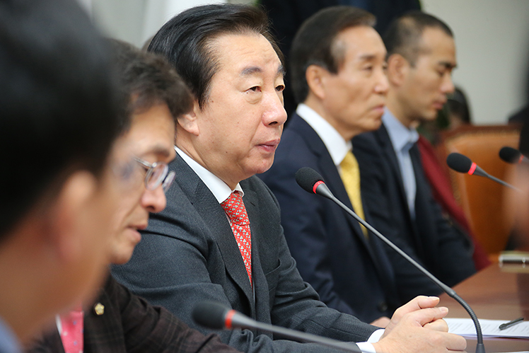 제목 노출 영역입니다 이미지