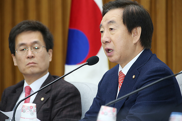 제목 노출 영역입니다 이미지