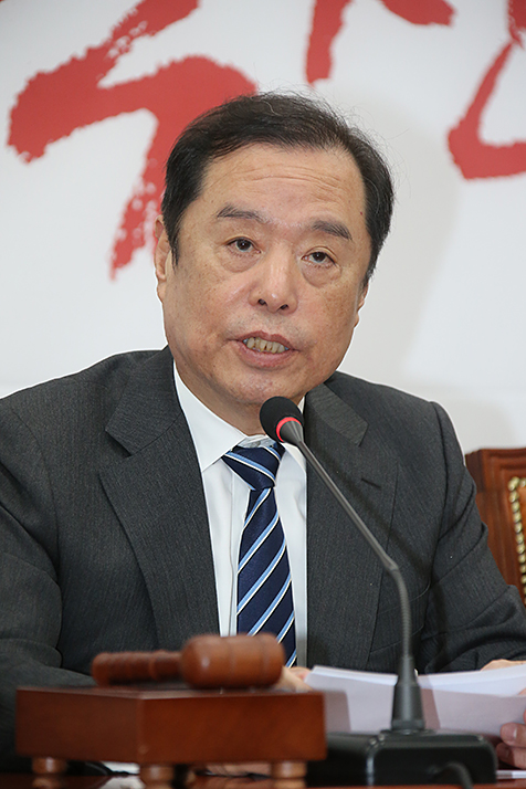 제목 노출 영역입니다 이미지
