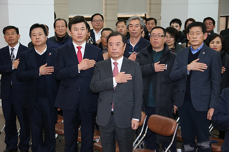 제목 노출 영역입니다 이미지