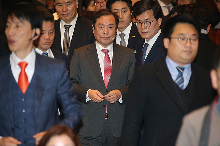 제목 노출 영역입니다 이미지