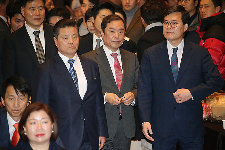 제목 노출 영역입니다 이미지