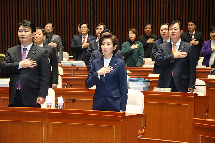 제목 노출 영역입니다 이미지