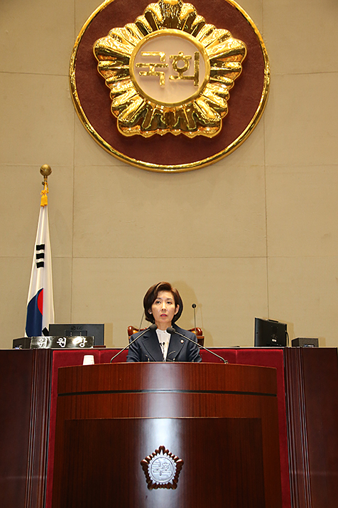 제목 노출 영역입니다 이미지