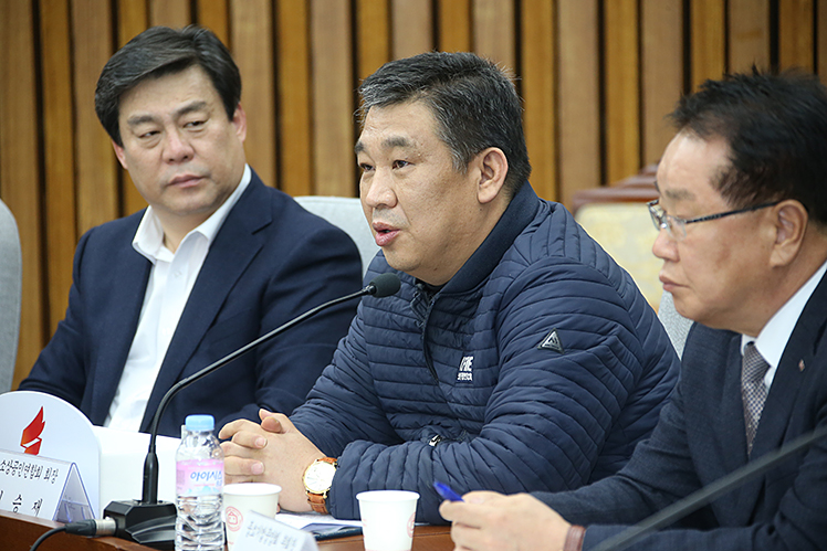 제목 노출 영역입니다 이미지