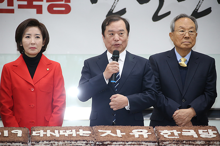 제목 노출 영역입니다 이미지