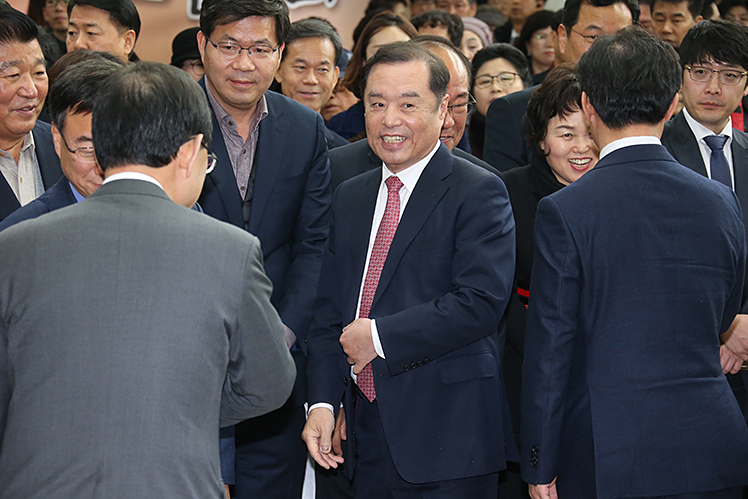 제목 노출 영역입니다 이미지
