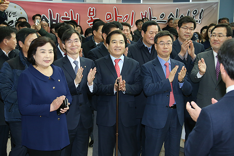 제목 노출 영역입니다 이미지