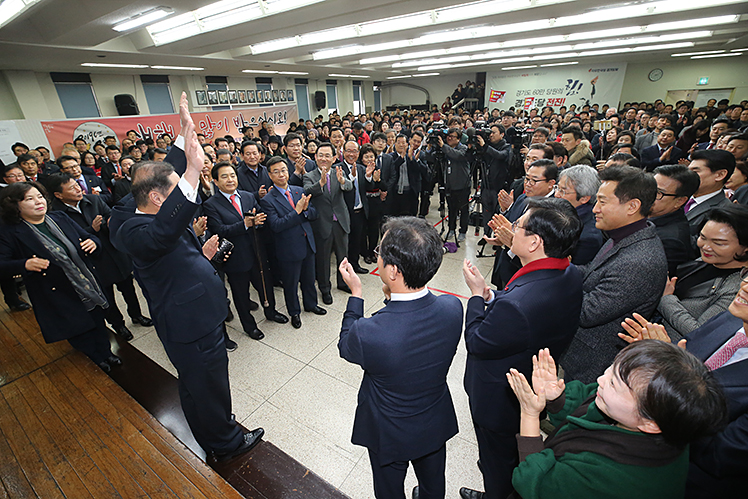 제목 노출 영역입니다 이미지