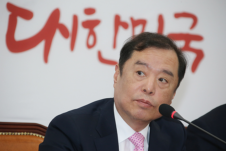 제목 노출 영역입니다 이미지