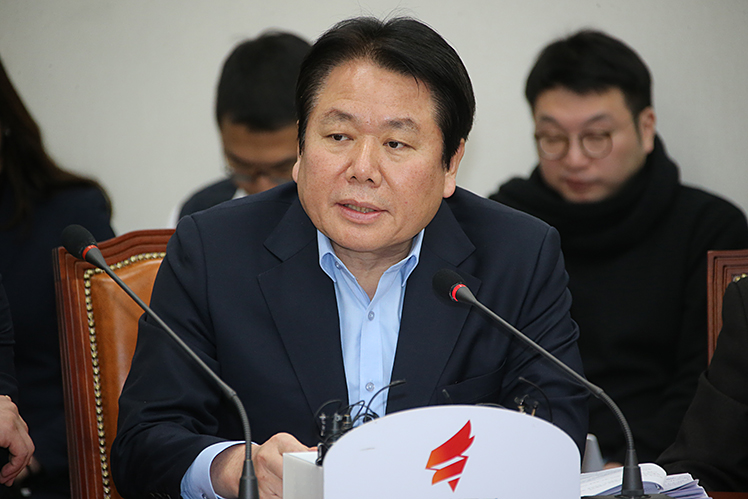 제목 노출 영역입니다 이미지