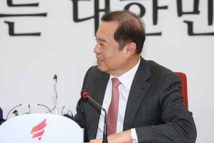 제목 노출 영역입니다 이미지