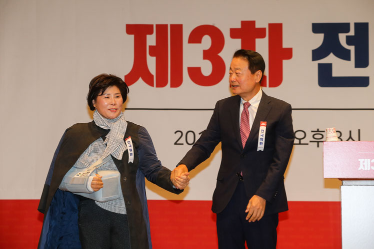 제목 노출 영역입니다 이미지