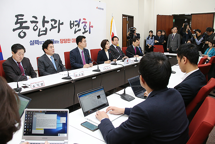 제목 노출 영역입니다 이미지