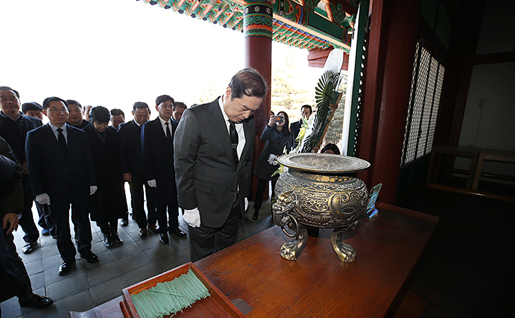 제목 노출 영역입니다 이미지