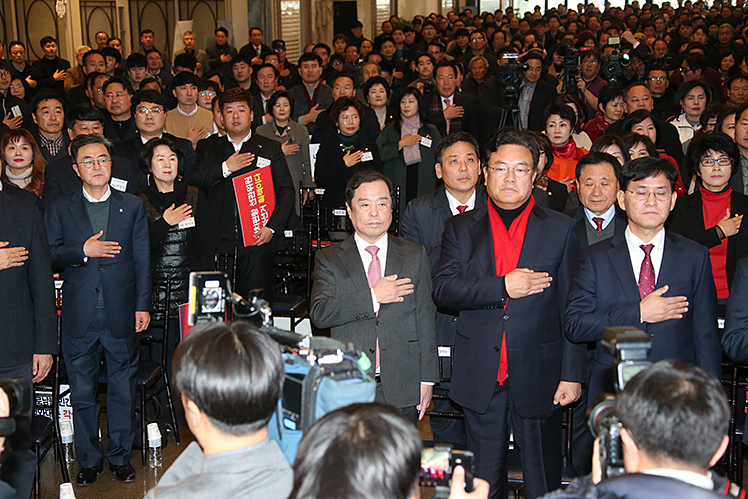 제목 노출 영역입니다 이미지