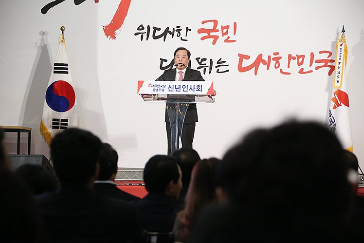 제목 노출 영역입니다 이미지