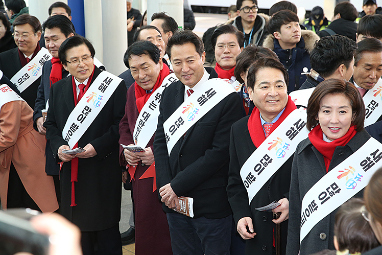 제목 노출 영역입니다 이미지
