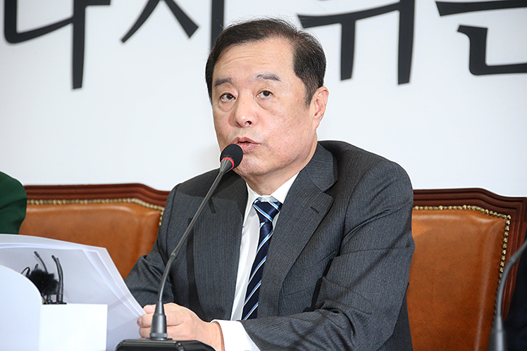 제목 노출 영역입니다 이미지
