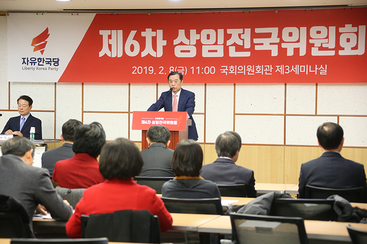 제목 노출 영역입니다 이미지