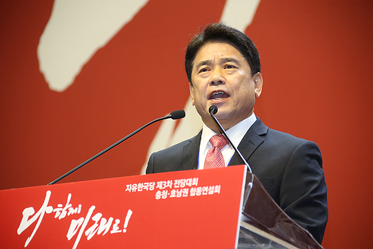 제목 노출 영역입니다 이미지