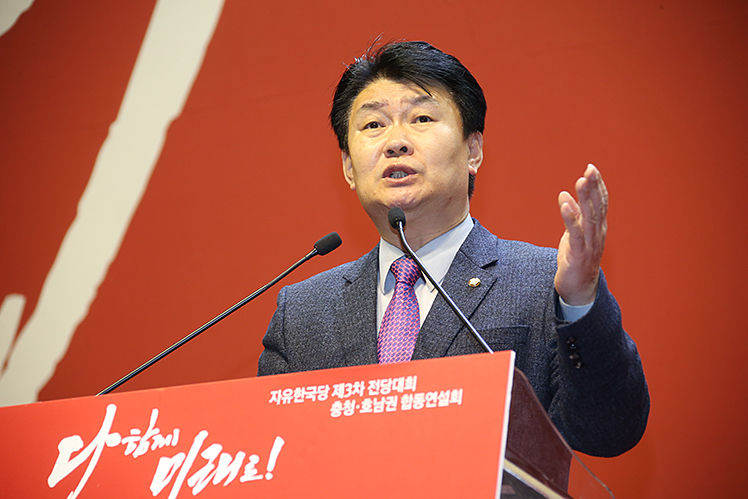 제목 노출 영역입니다 이미지