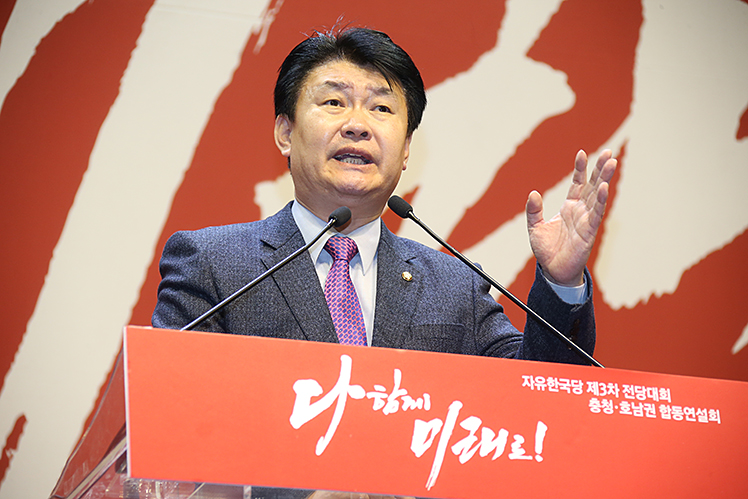 제목 노출 영역입니다 이미지