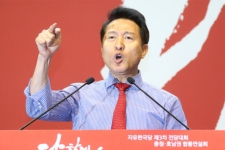 제목 노출 영역입니다 이미지