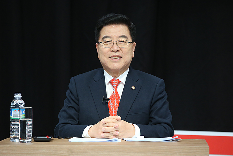 제목 노출 영역입니다 이미지