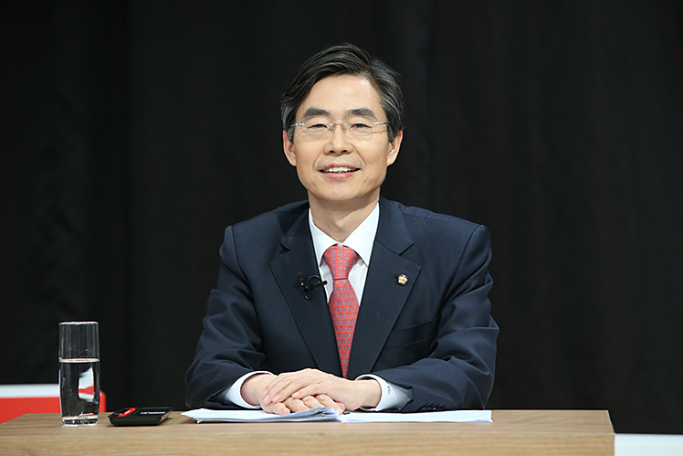 제목 노출 영역입니다 이미지
