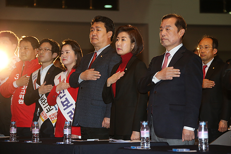 제목 노출 영역입니다 이미지