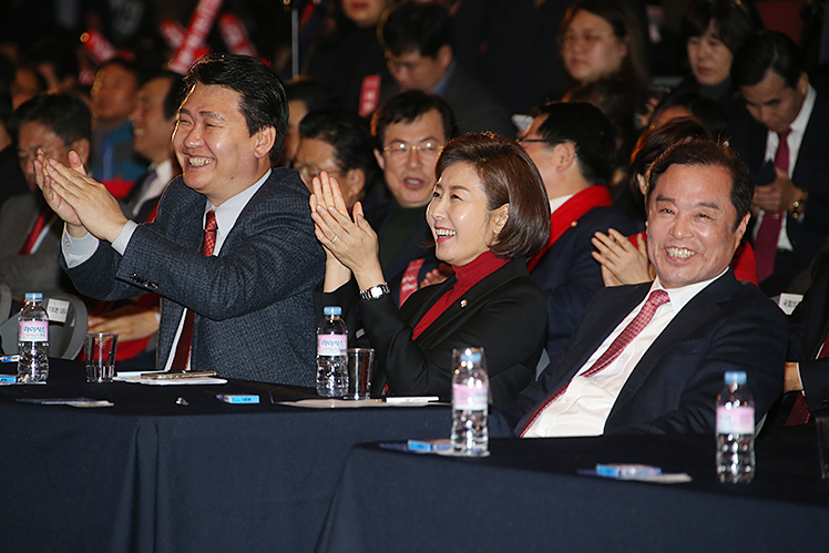 제목 노출 영역입니다 이미지