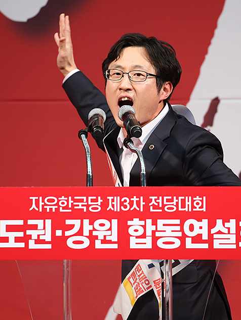 제목 노출 영역입니다 이미지