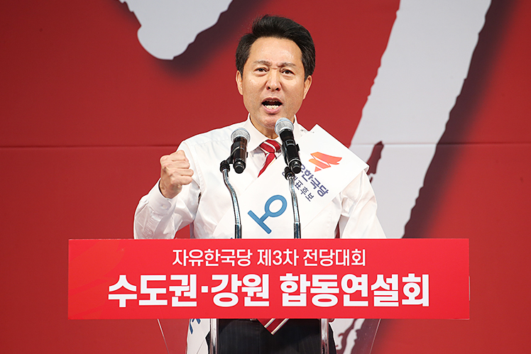 제목 노출 영역입니다 이미지