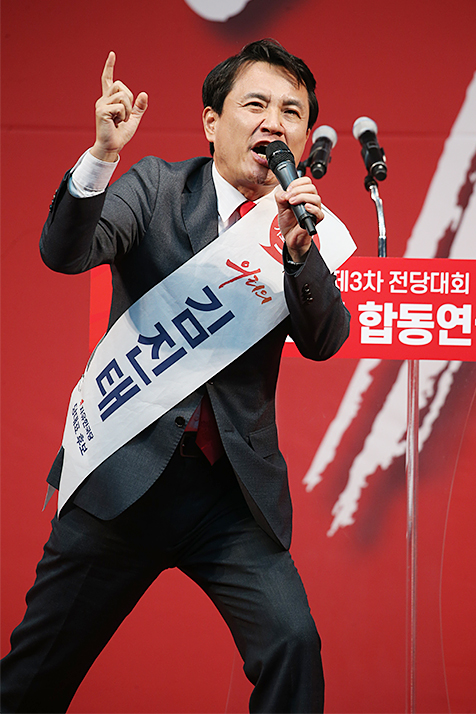 제목 노출 영역입니다 이미지