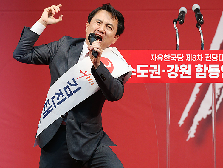 제목 노출 영역입니다 이미지