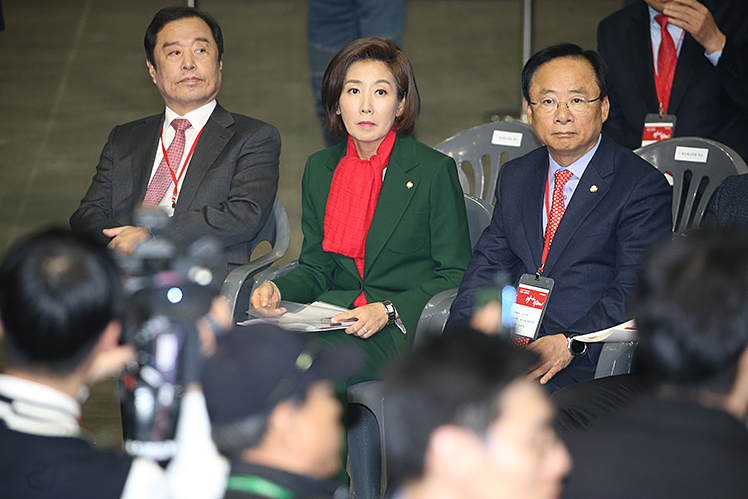 제목 노출 영역입니다 이미지