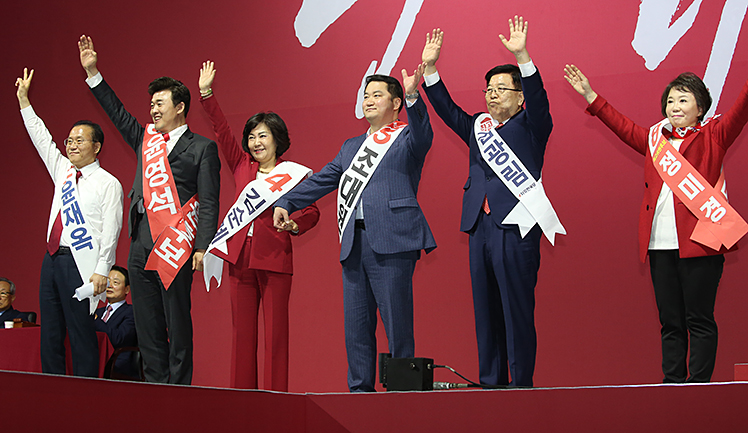 제목 노출 영역입니다 이미지