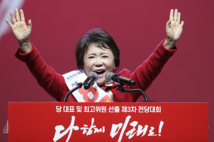 제목 노출 영역입니다 이미지