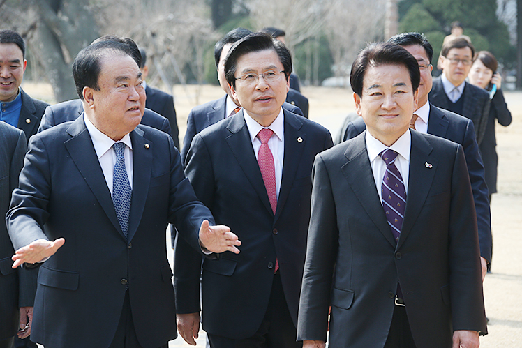 제목 노출 영역입니다 이미지