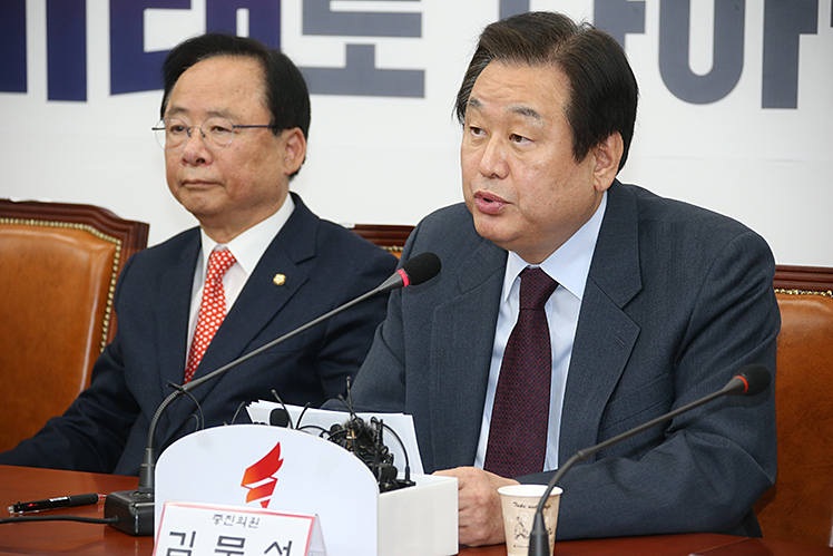 제목 노출 영역입니다 이미지